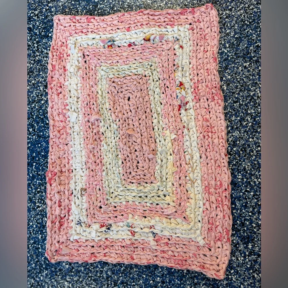 Handmade crocheted rag rug bathroom mat 27.5x19